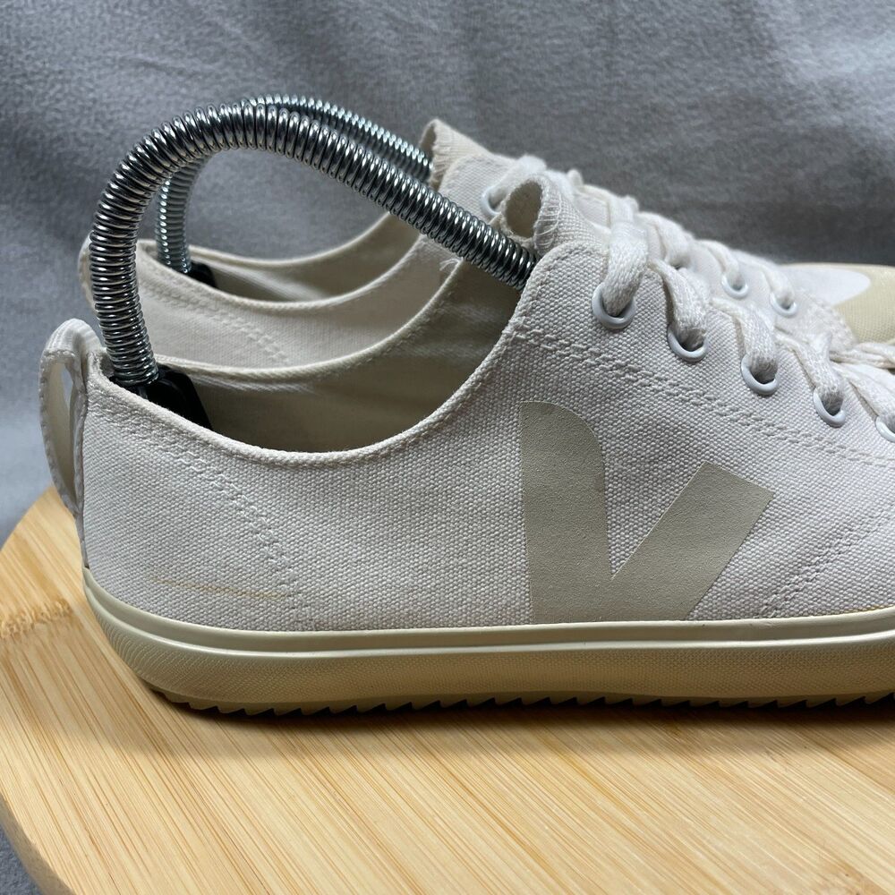 Veja Nova Low Womens Size US 9 Canvas Beige White Sneakers Low Top Shoes - Picture 2 of 16